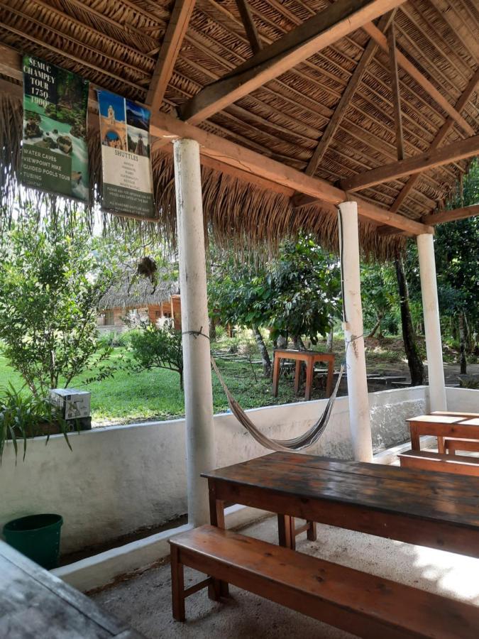 Pachamaya River Hostel Lanquín Exterior foto