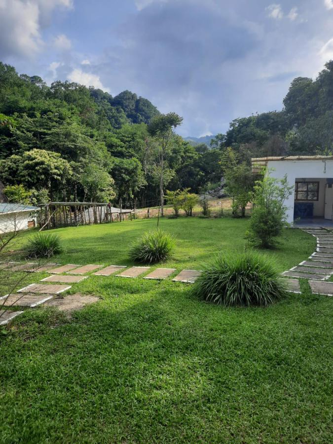 Pachamaya River Hostel Lanquín Exterior foto