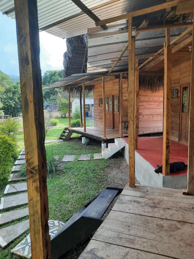 Pachamaya River Hostel Lanquín Exterior foto